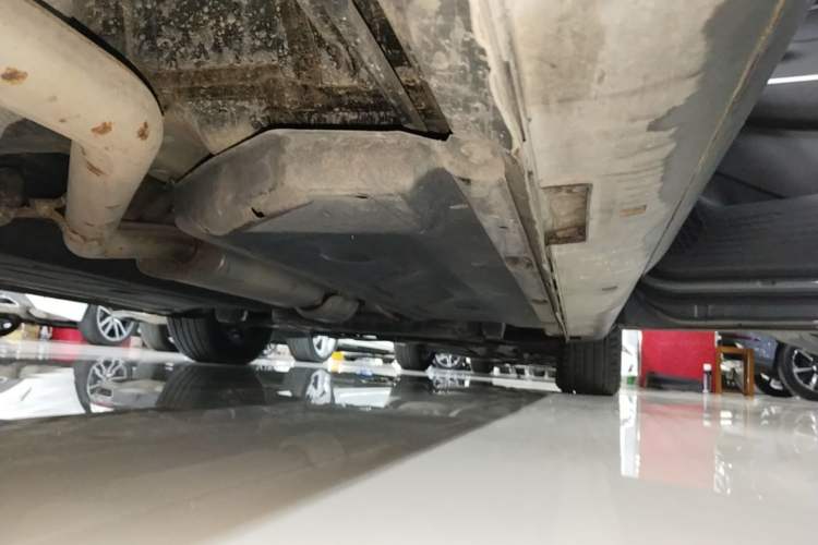 Used Hyundai Custo 2021 380TGDi Smart Love Flagship Edition TOP Premium Right Side Sill