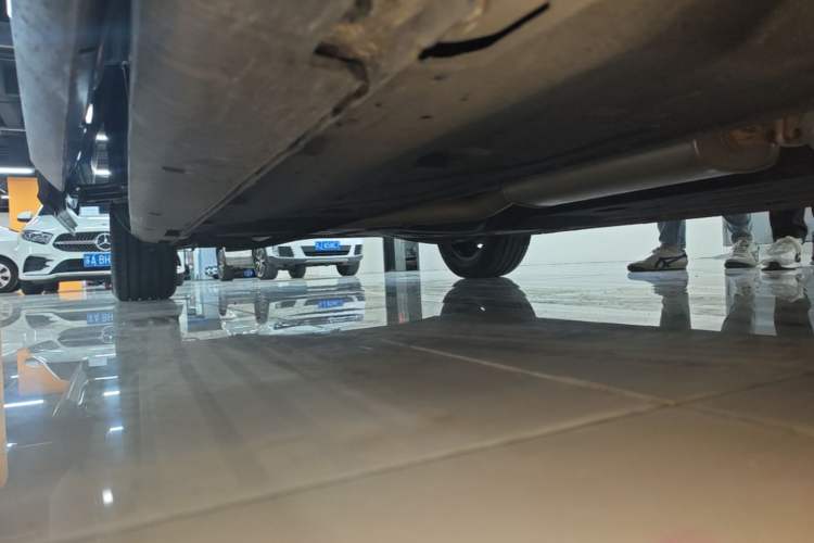 Used Hyundai Custo 2021 380TGDi Smart Love Flagship Edition TOP Premium Right Side Sill