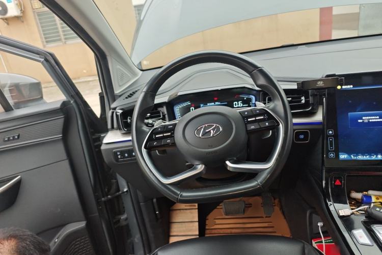 Used Hyundai Custo 2021 380TGDi Smart Love Flagship Edition TOP Premium Steering Wheel