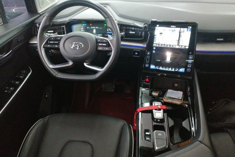 Used Hyundai Custo 2021 380TGDi Smart Luxury Premium LUX Steering Wheel