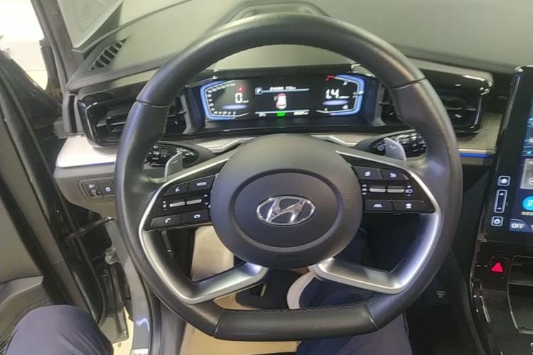 Used Hyundai Custo 2021 380TGDi Smart Love Flagship Edition TOP Premium Steering Wheel