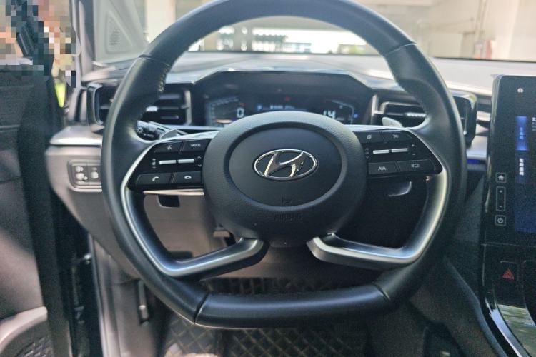 Used Hyundai Custo 2021 380TGDi Smart Luxury Premium LUX Steering Wheel