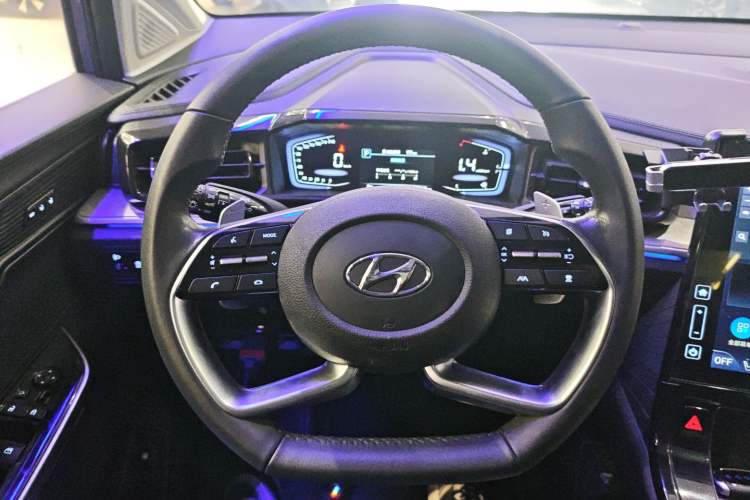 Used Hyundai Custo 2021 380TGDi Smart Love Flagship Edition TOP Premium Steering Wheel