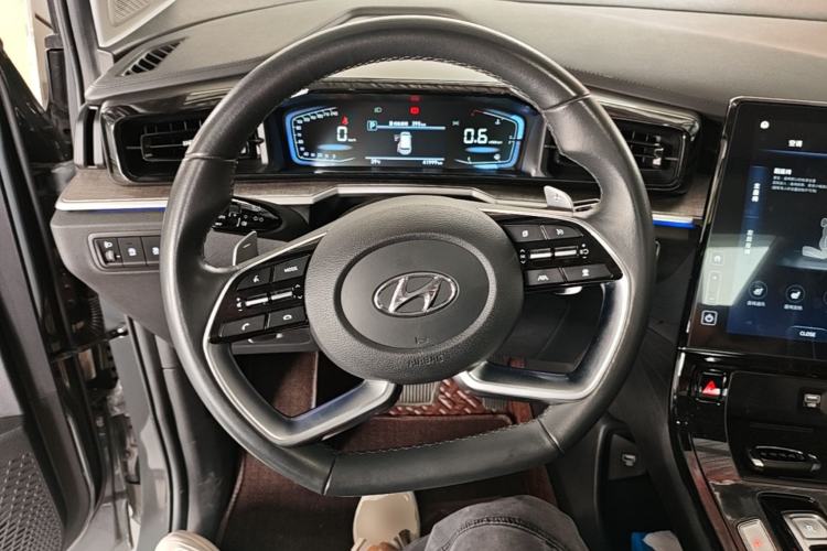 Used Hyundai Custo 2021 380TGDi Smart Love Flagship Edition TOP Premium Steering Wheel