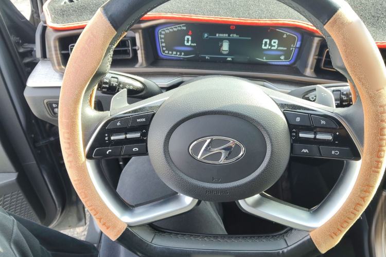 Used Hyundai Custo 2021 380TGDi Smart Luxury Premium LUX Steering Wheel