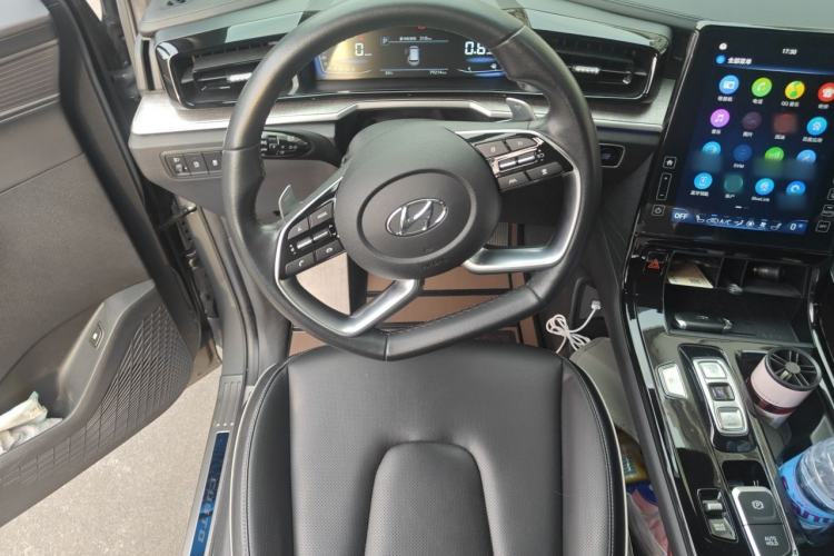 Used Hyundai Custo 2021 380TGDi Smart Love Flagship Edition TOP Premium Steering Wheel