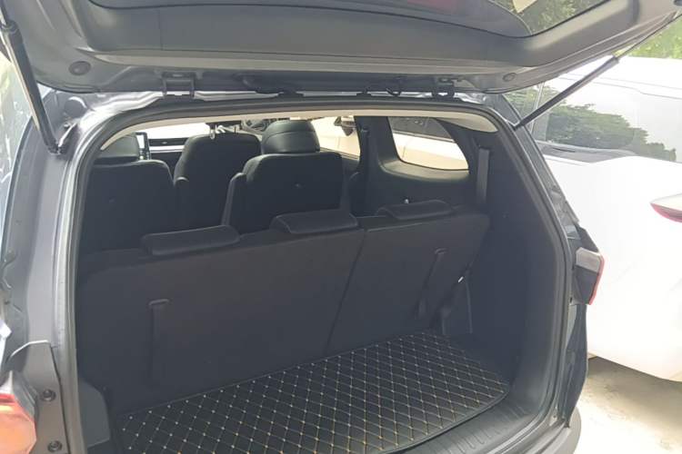 Used Hyundai Custo 2021 270TGDi Prestige LUX Trunk
