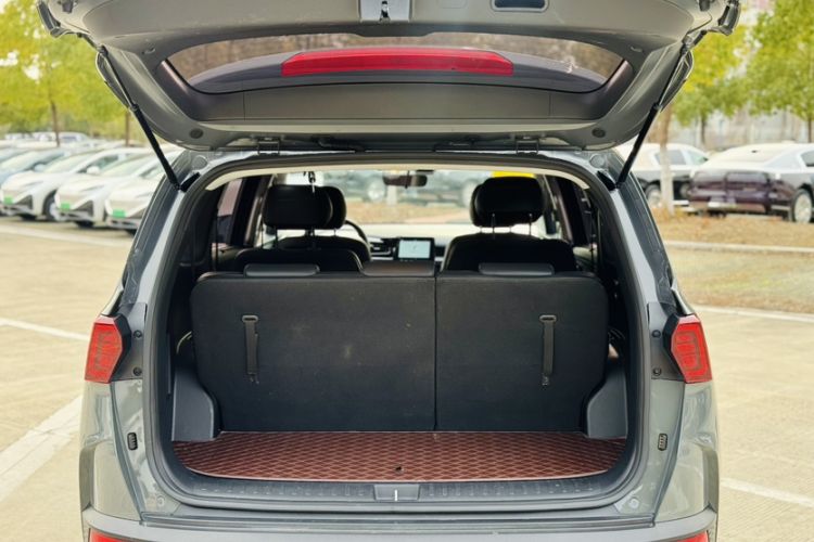 Used Hyundai Custo 2021 270TGDi Prestige LUX Trunk