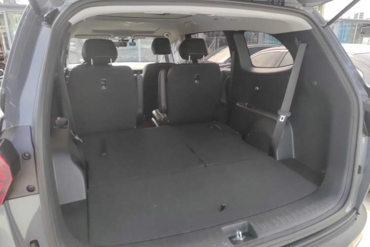 Used Hyundai Custo 2021 270TGDi Prestige LUX Trunk