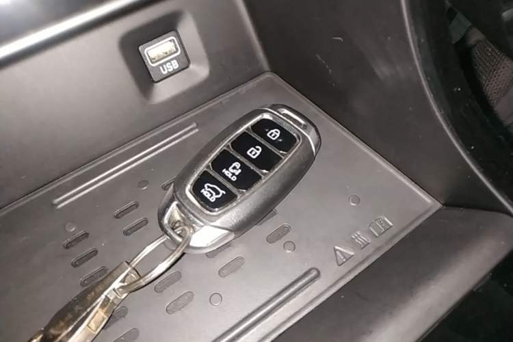 Used Hyundai Custo 2021 380TGDi Smart Luxury Premium LUX Vehicle Key