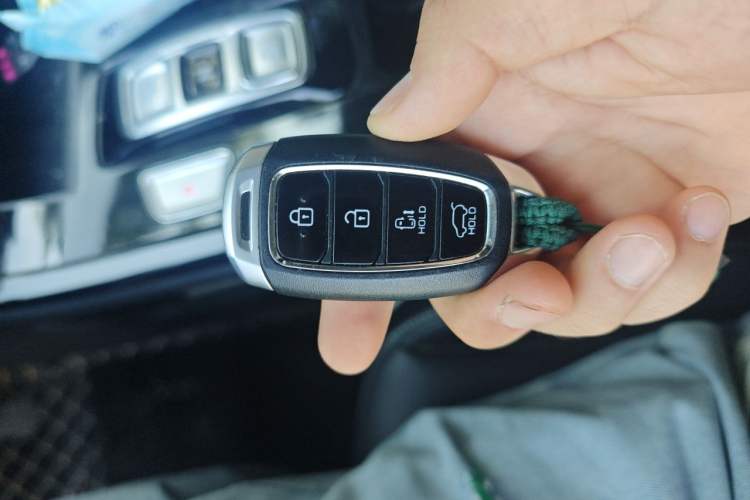 Used Hyundai Custo 2021 380TGDi Smart Luxury Premium LUX Vehicle Key
