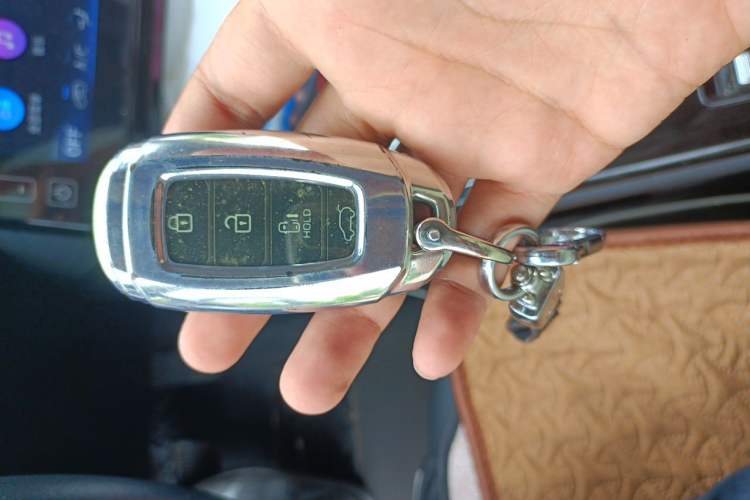 Used Hyundai Custo 2021 270TGDi Prestige LUX Vehicle Key