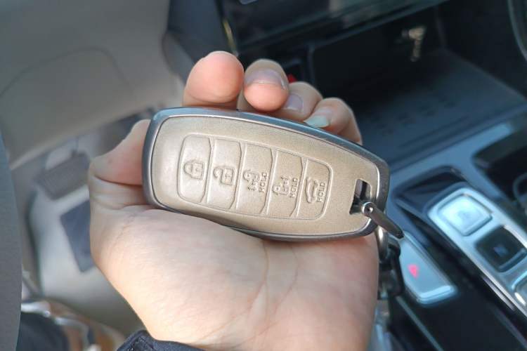 Used Hyundai Custo 2021 380TGDi Smart Love Flagship Edition TOP Premium Vehicle Key