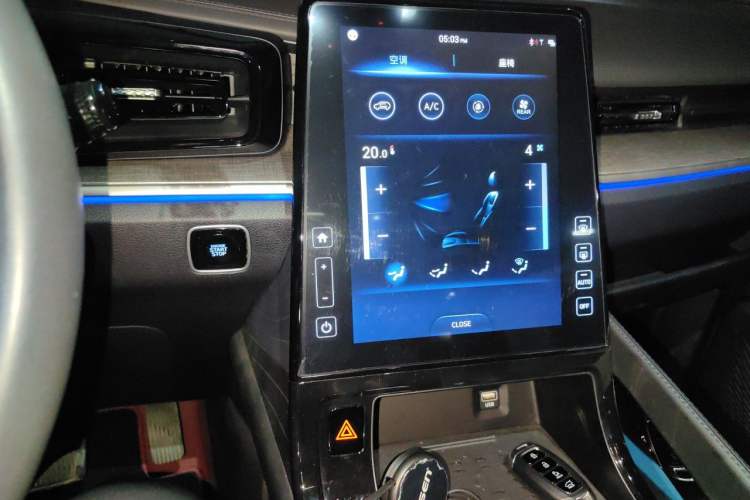 Used Hyundai Custo 2021 380TGDi Smart Luxury Premium LUX Audio And AC Panel
