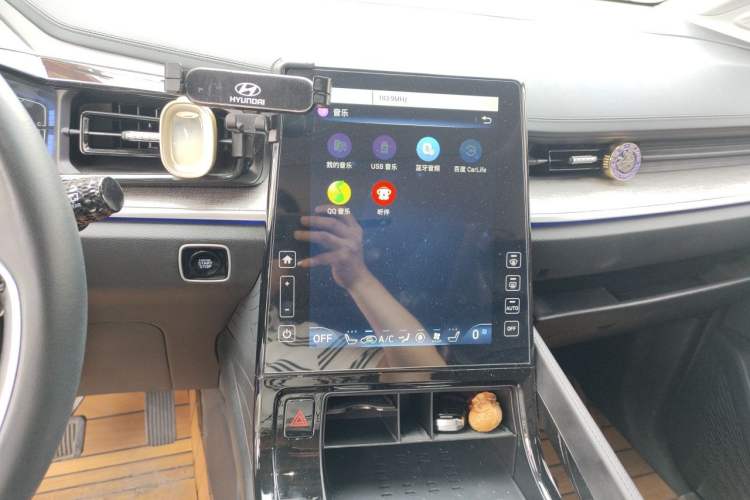 Used Hyundai Custo 2021 380TGDi Smart Love Flagship Edition TOP Premium Audio And AC Panel