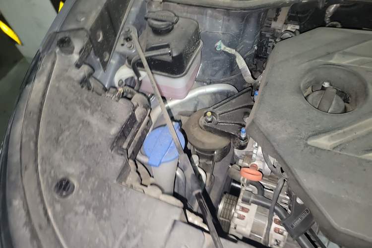 Used Hyundai Custo 2021 380TGDi Smart Love Flagship Edition TOP Premium Engine Bay Right