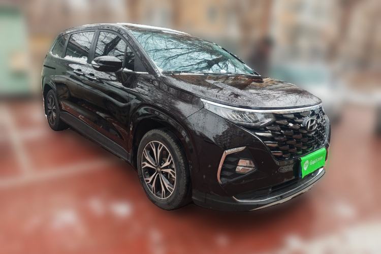 Used Hyundai Custo 2021 270TGDi Prestige LUX Front Right 45 Deg
