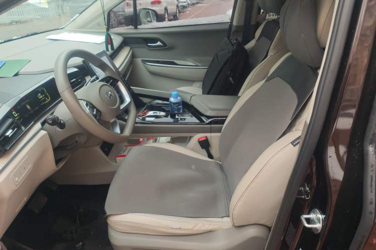Used Hyundai Custo 2021 270TGDi Prestige LUX Left Front Seat