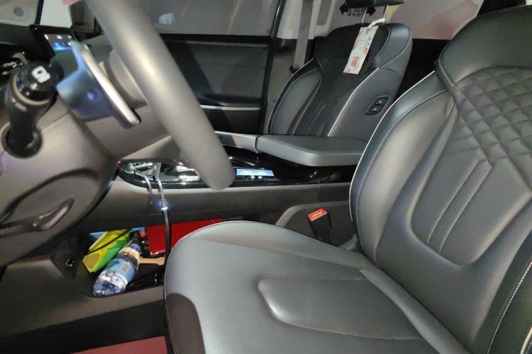 Used Hyundai Custo 2021 380TGDi Smart Luxury Premium LUX Left Front Seat
