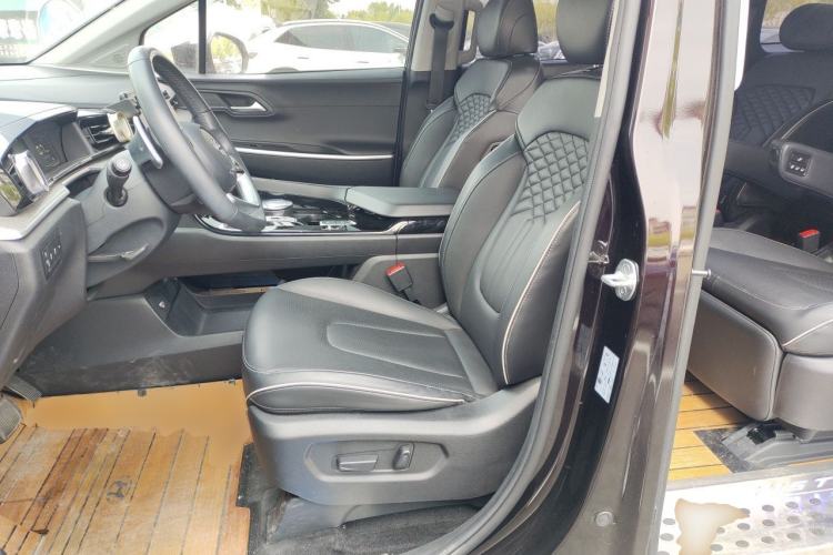 Used Hyundai Custo 2021 380TGDi Smart Love Flagship Edition TOP Premium Left Front Seat