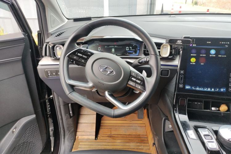 Used Hyundai Custo 2021 380TGDi Smart Love Flagship Edition TOP Premium Steering Wheel