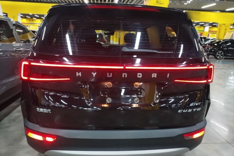 Used Hyundai Custo 2021 270TGDi Prestige LUX Rear