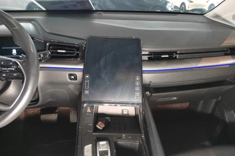 Used Hyundai Custo 2021 380TGDi Smart Luxury Premium LUX Audio And AC Panel