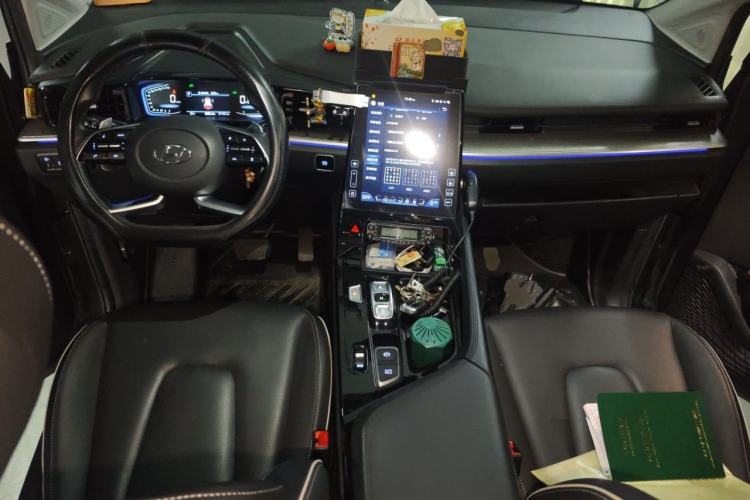 Used Hyundai Custo 2021 380TGDi Smart Love Flagship Edition TOP Premium Center Console
