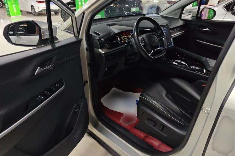 Used Hyundai Custo 2021 380TGDi Deluxe Edition DLX Driver Seat