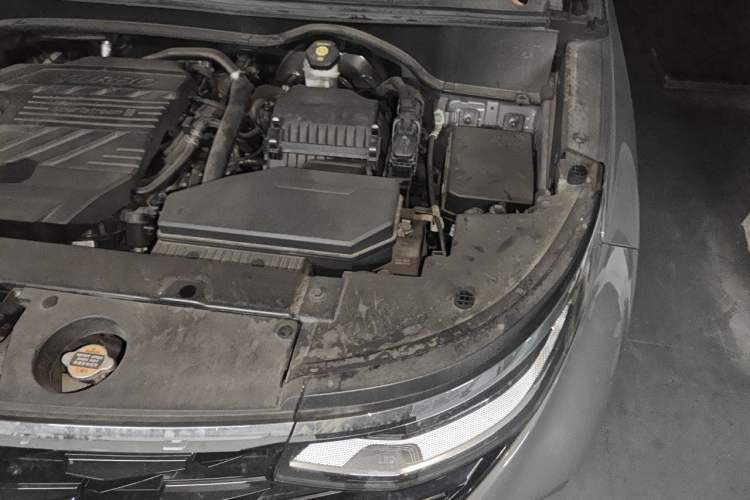 Used Hyundai Custo 2021 380TGDi Smart Luxury Premium LUX Engine Bay Left