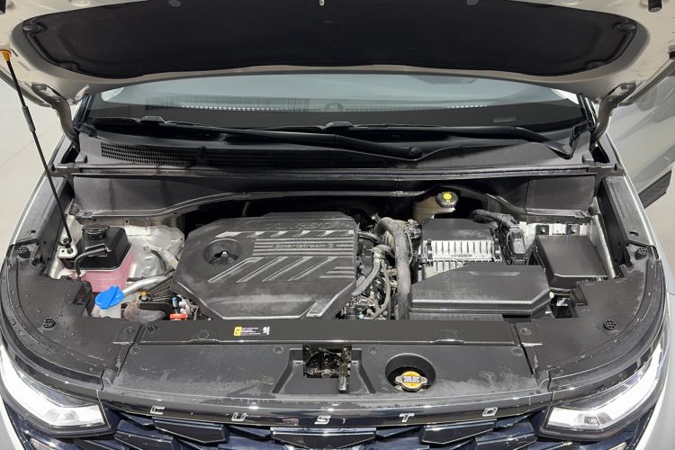 Used Hyundai Custo 2021 380TGDi Deluxe Edition DLX Engine Bay