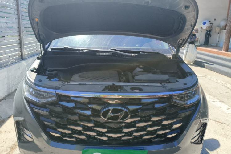 Used Hyundai Custo 2021 380TGDi Smart Luxury Premium LUX Engine Bay