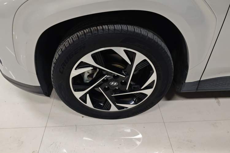 Used Hyundai Custo 2021 380TGDi Deluxe Edition DLX Exterior 3