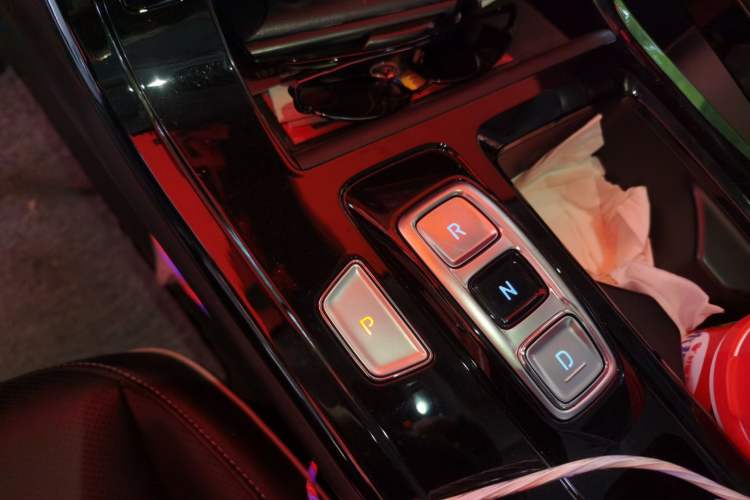 Used Hyundai Custo 2021 380TGDi Smart Love Flagship Edition TOP Premium Gear Lever
