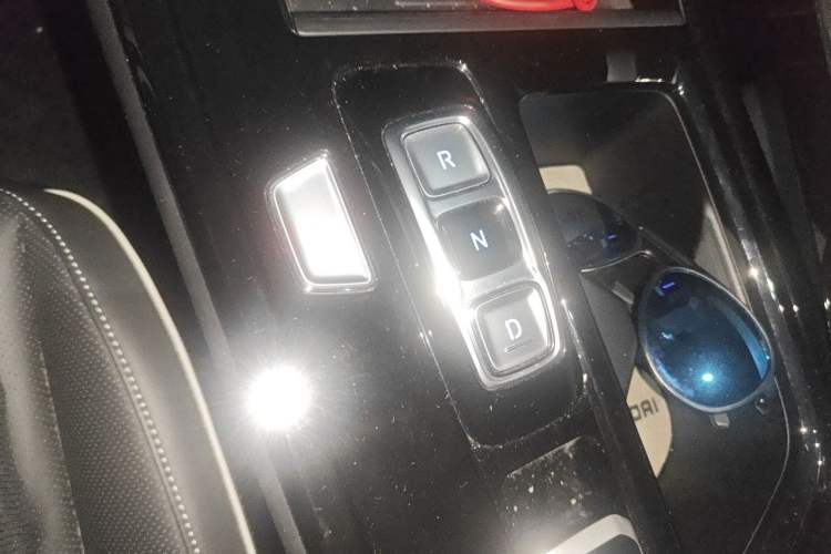 Used Hyundai Custo 2021 380TGDi Smart Luxury Premium LUX Gear Lever
