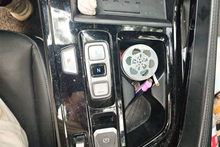 Used Hyundai Custo 2021 380TGDi Smart Love Flagship Edition TOP Premium Gear Lever