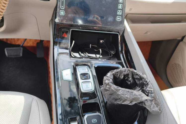 Used Hyundai Custo 2021 380TGDi Smart Luxury Premium LUX Gear Lever