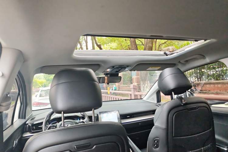 Used Hyundai Custo 2021 380TGDi Smart Love Flagship Edition TOP Premium Headliner