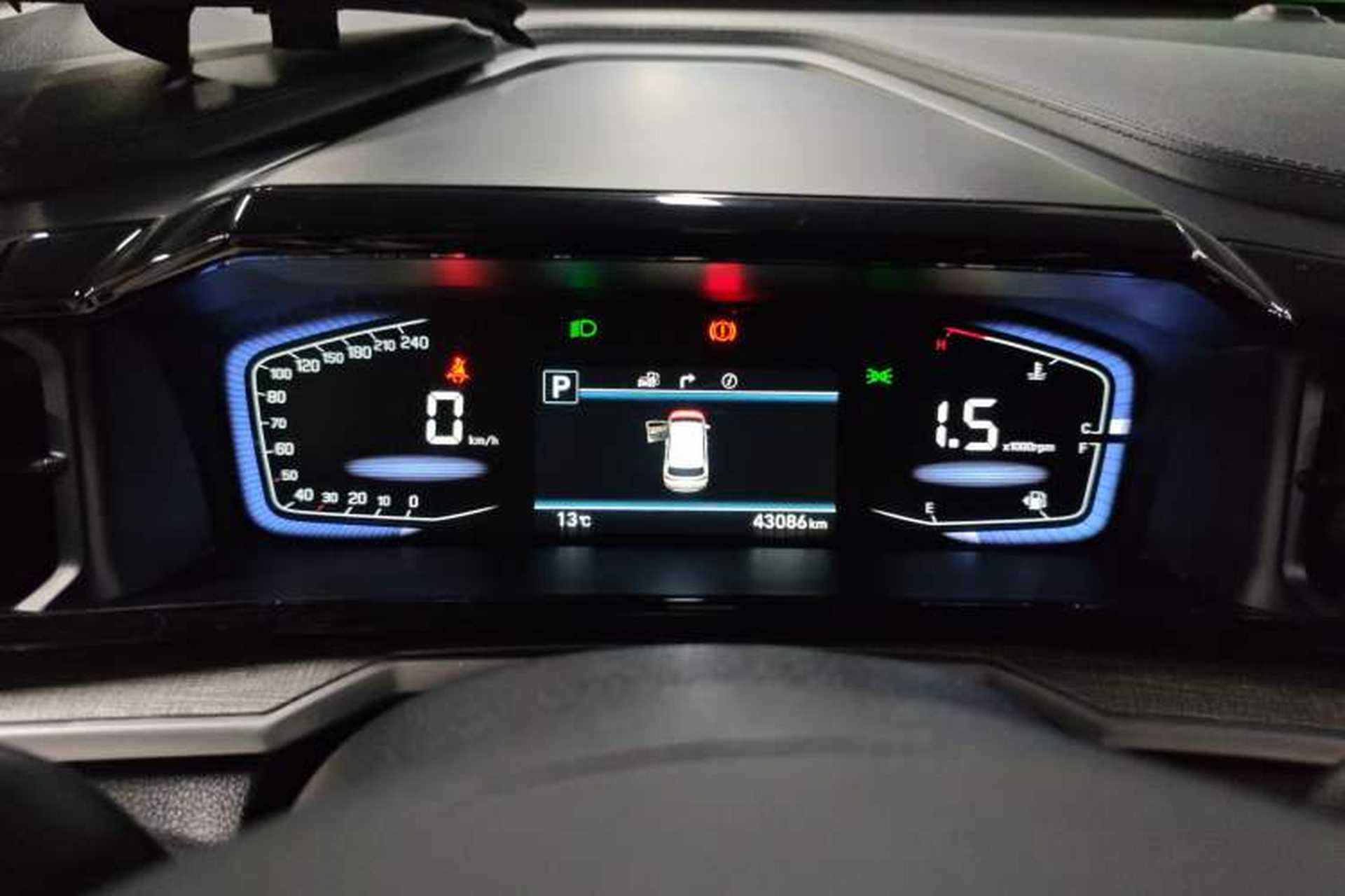 Used Hyundai Custo 2021 380TGDi Deluxe Edition DLX Instrument Cluster