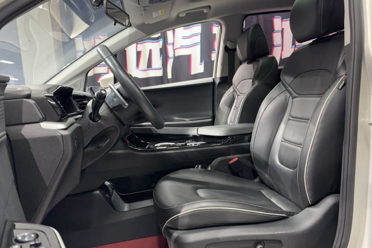 Used Hyundai Custo 2021 380TGDi Deluxe Edition DLX Interior 1