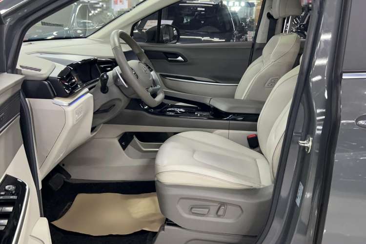 Used Hyundai Custo 2021 380TGDi Smart Love Flagship Edition TOP Premium Interior 10