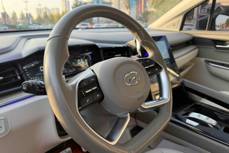 Used Hyundai Custo 2021 380TGDi Smart Luxury Premium LUX Interior 3