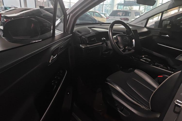 Used Hyundai Custo 2021 380TGDi Smart Luxury Premium LUX Interior 3
