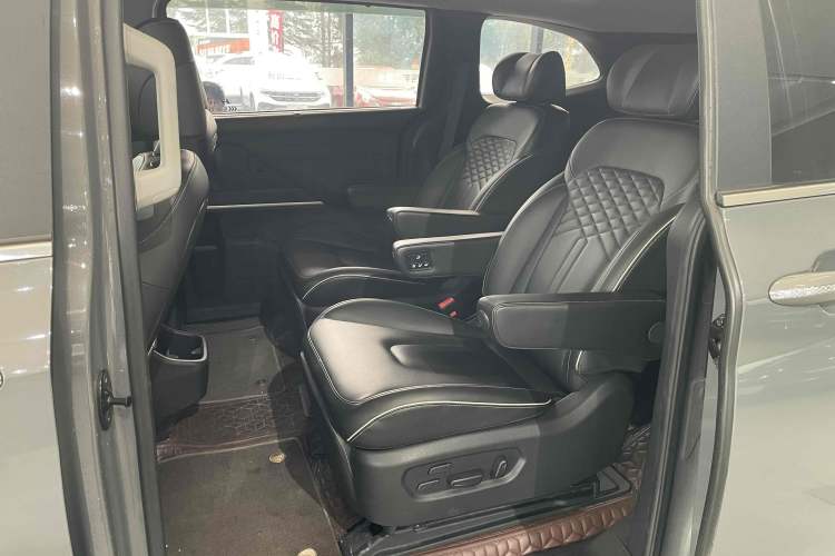 Used Hyundai Custo 2021 380TGDi Smart Luxury Premium LUX Interior 4