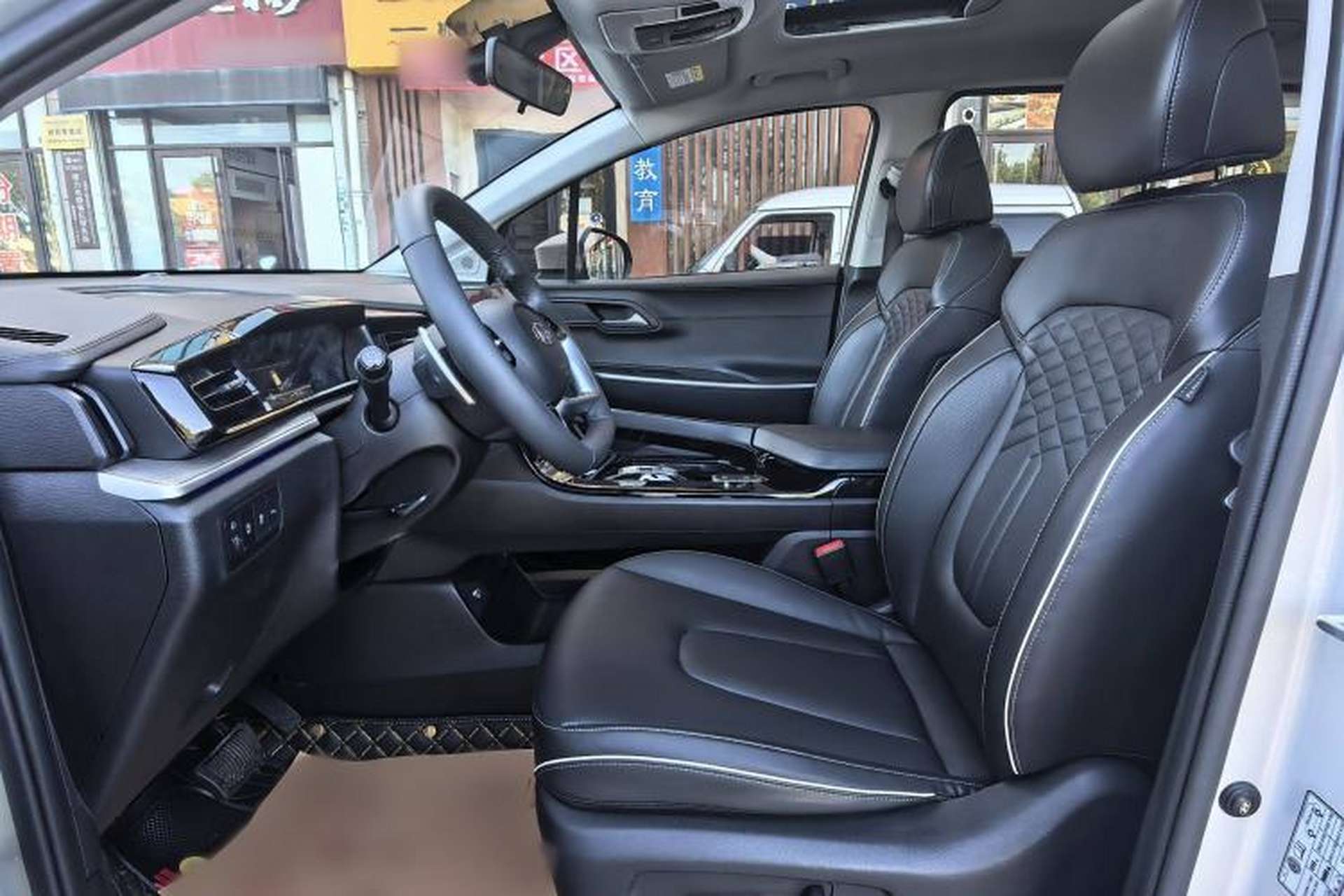 Used Hyundai Custo 2021 380TGDi Smart Luxury Premium LUX Interior 4
