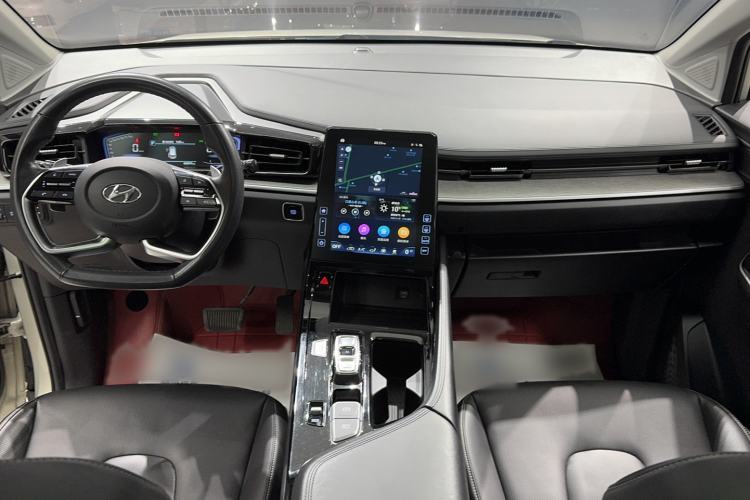 Used Hyundai Custo 2021 380TGDi Deluxe Edition DLX Interior 6