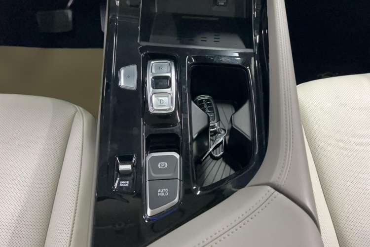Used Hyundai Custo 2021 380TGDi Smart Love Flagship Edition TOP Premium Interior 9