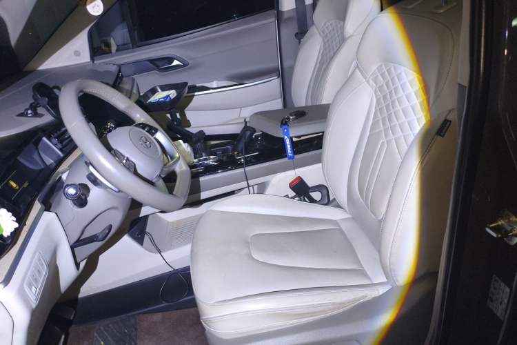 Used Hyundai Custo 2021 380TGDi Smart Love Flagship Edition TOP Premium Left Front Seat