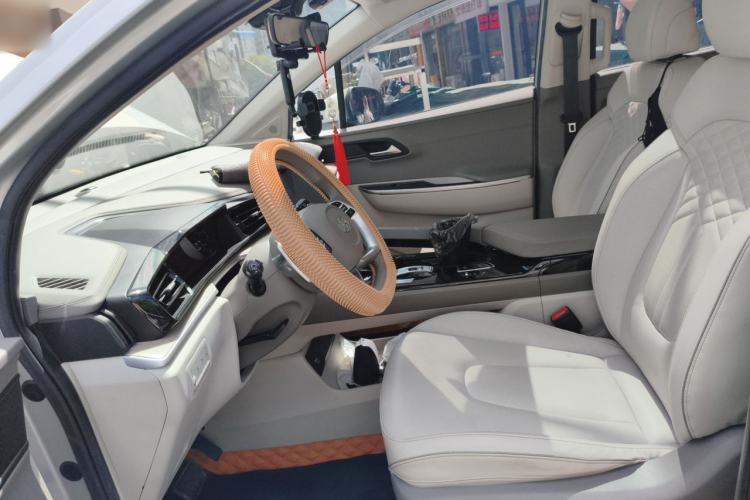 Used Hyundai Custo 2021 380TGDi Smart Luxury Premium LUX Left Front Seat