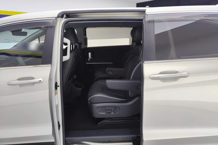 Used Hyundai Custo 2021 380TGDi Smart Love Flagship Edition TOP Premium Left Rear Seat